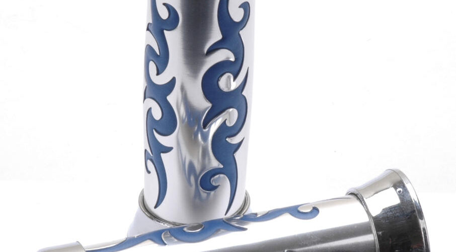 HANDVATEN IMI TRIBAL CHROOM - BLAUW