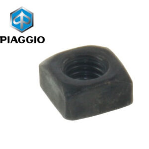 Moer Vierkant OEM M6 | Piaggio / Vespa
